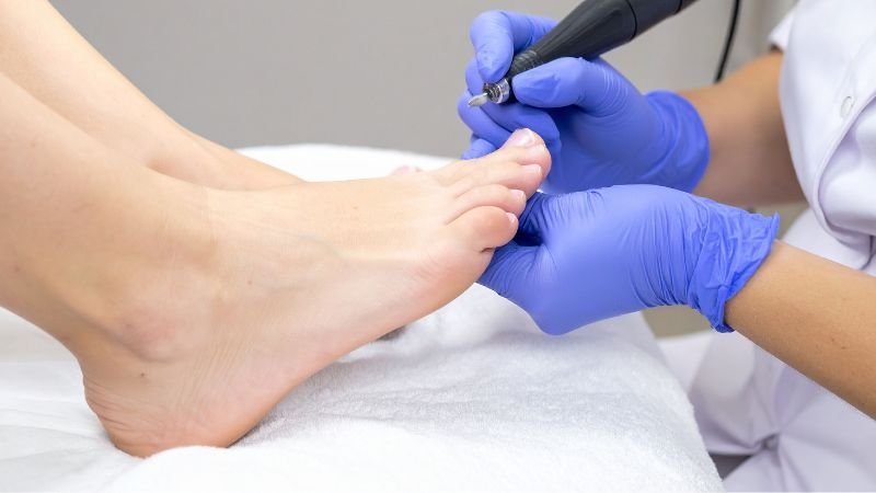 Pedicure vs podologia diferença